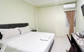 Hotel Permai Syariah RedPartner Sananwetan Blitar